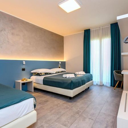 Garda Diamant Bed & Breakfast Desenzano del Garda Eksteriør bilde