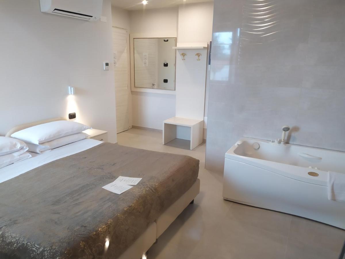 Garda Diamant Bed & Breakfast Desenzano del Garda Eksteriør bilde