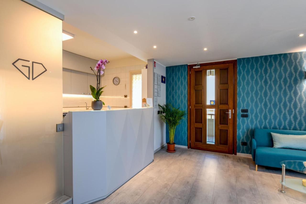 Garda Diamant Bed & Breakfast Desenzano del Garda Eksteriør bilde