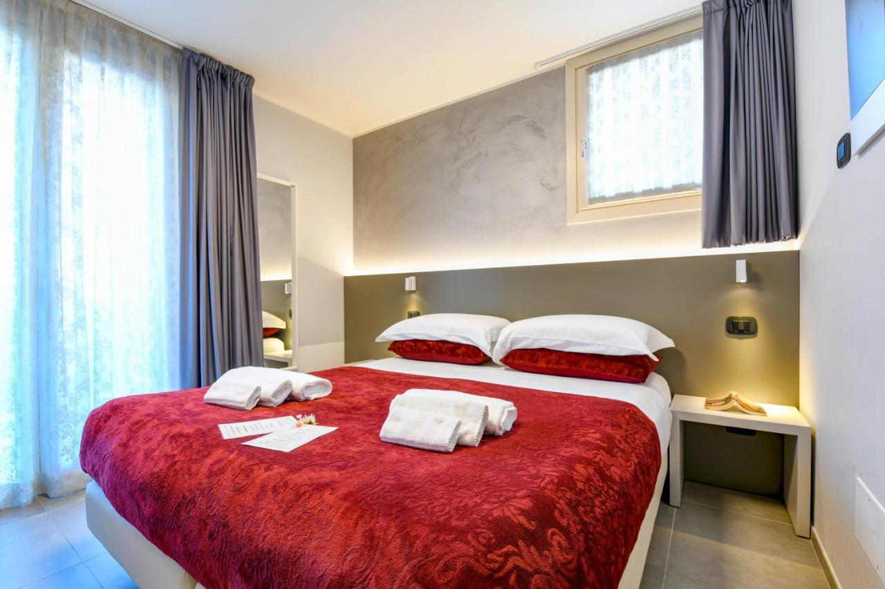 Garda Diamant Bed & Breakfast Desenzano del Garda Eksteriør bilde