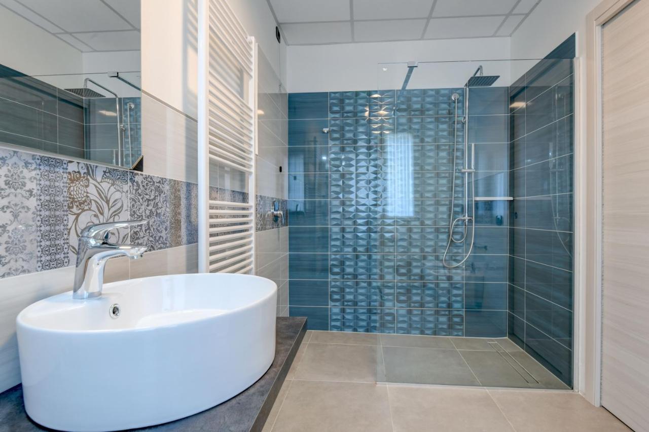 Garda Diamant Bed & Breakfast Desenzano del Garda Eksteriør bilde