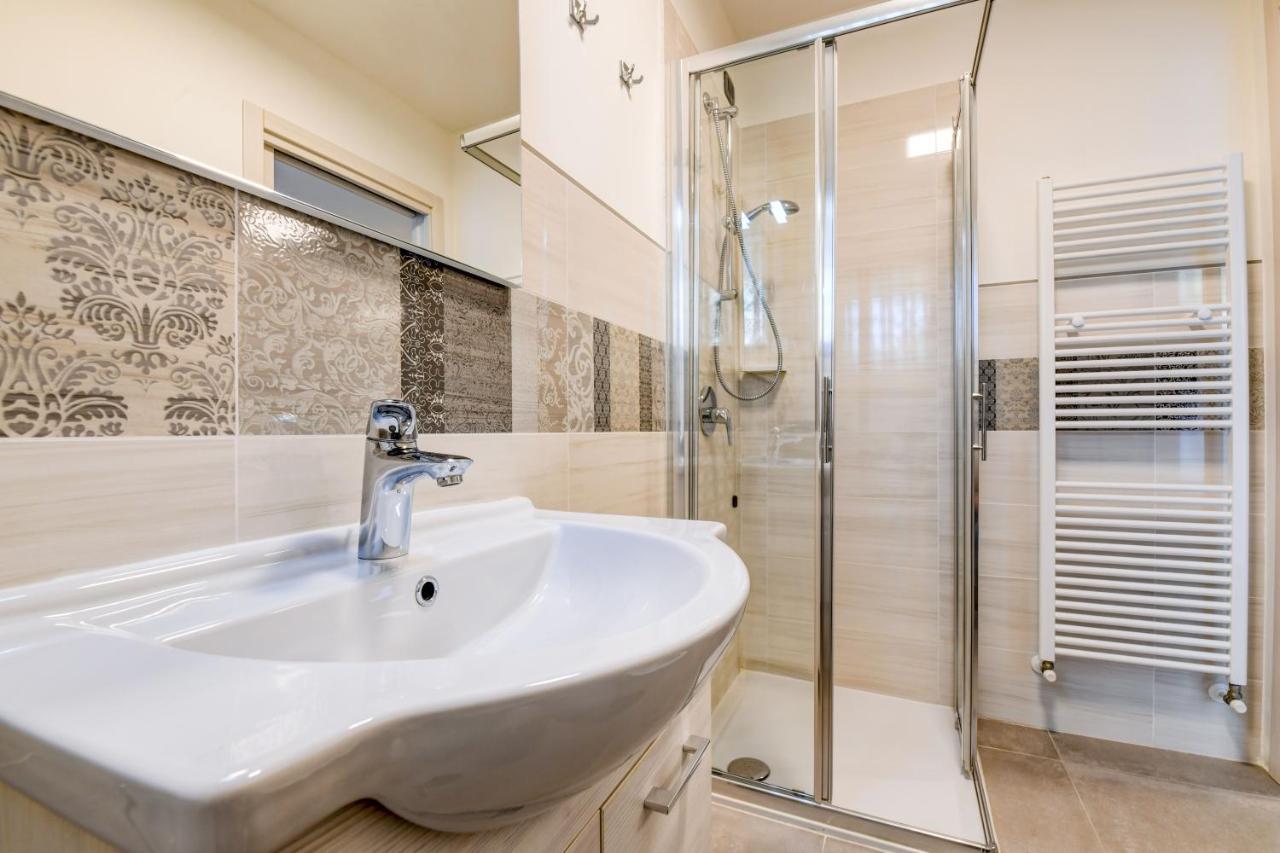 Garda Diamant Bed & Breakfast Desenzano del Garda Eksteriør bilde