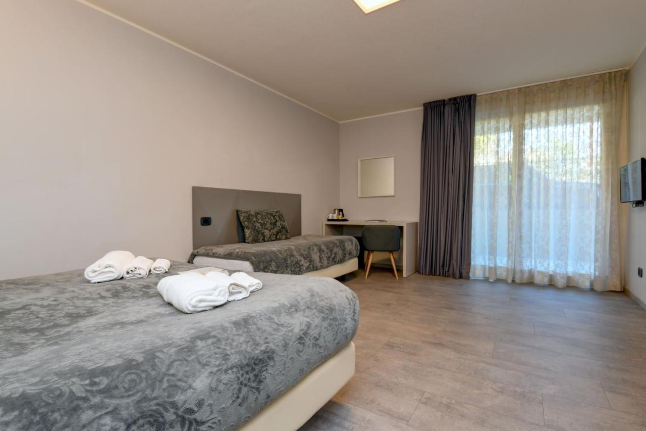 Garda Diamant Bed & Breakfast Desenzano del Garda Eksteriør bilde