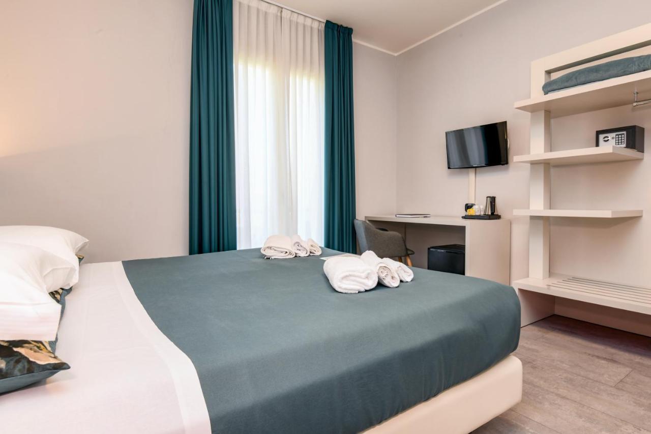Garda Diamant Bed & Breakfast Desenzano del Garda Eksteriør bilde