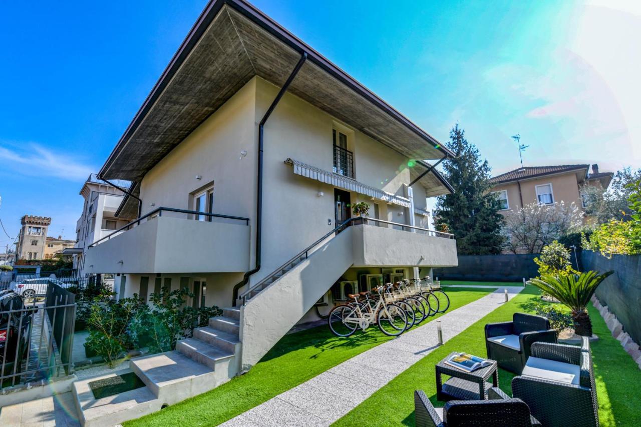 Garda Diamant Bed & Breakfast Desenzano del Garda Eksteriør bilde